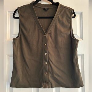 Ann Taylor Factory Olive Sleeveless Button-Up Top, size XXL